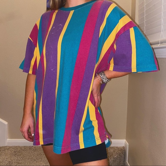 Urban Outfitters Men’s Top - Picture 3 of 3